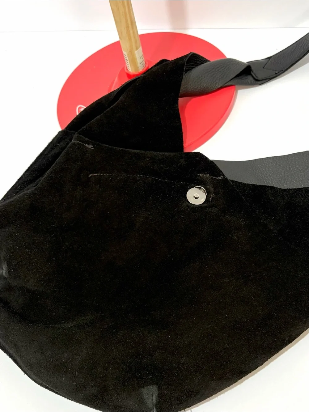 Hammitt Tom Large Leather Hobo In Black/Gunmetal/ OG RetiredEdition/Snap Closure